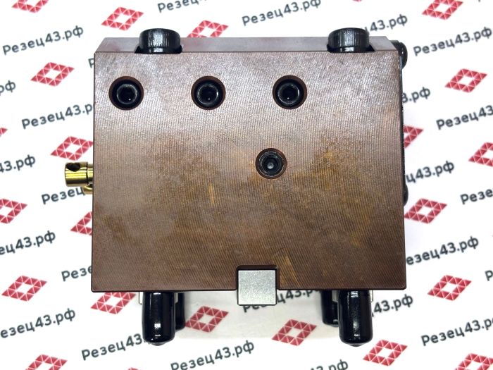 Блок для расточных резцов BMT40-B32x60