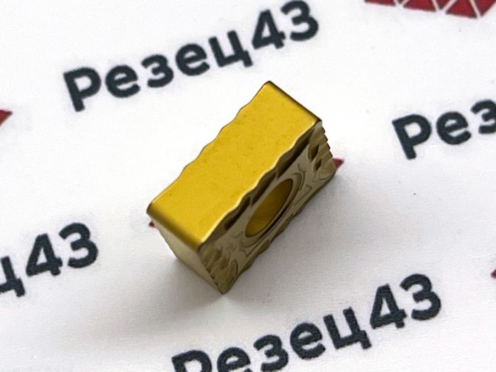 Пластина токарная DESKAR CNMG120408-CQ LF9018