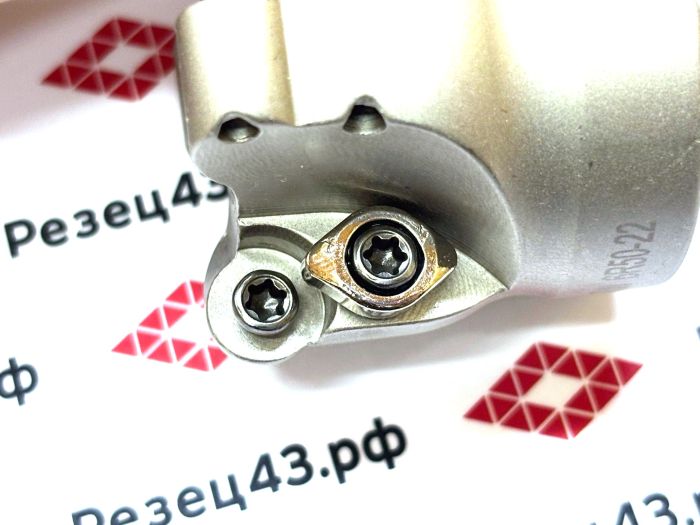 Торцевая насадная фреза LZ 50 мм, под сменные круглые пластины (EMR-6R-50-22-4T)