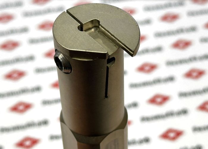 Резец токарный канавочный внутренний MGNVL3125R-4