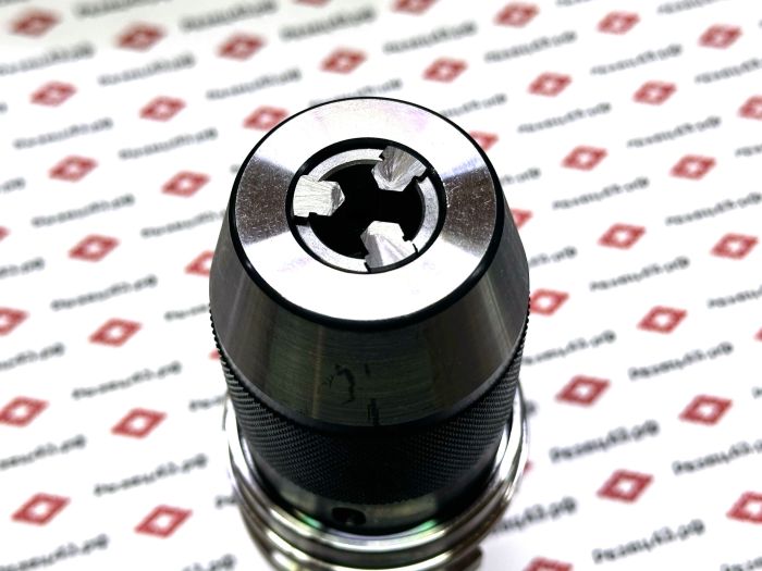 Сверлильный патрон 1-16 мм самозажимной на конусе BT40 (ISO40, 7:24), вылет 120 мм (BT40-SPU16-120)