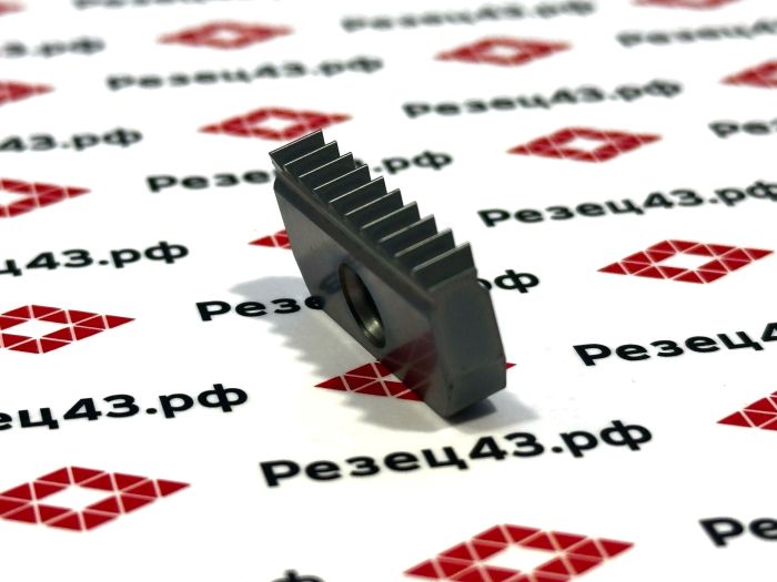 Пластина 30I 3.0ISO для резьбофрезы