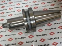 Оправка BT50 (ISO50, 7:24) под насадные фрезы с посадкой 22 мм, вылет 100 мм (BT50-FMB22-100)