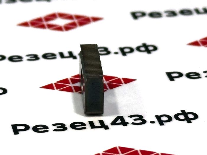 Пластина 14I 0.5ISO для резьбофрезы