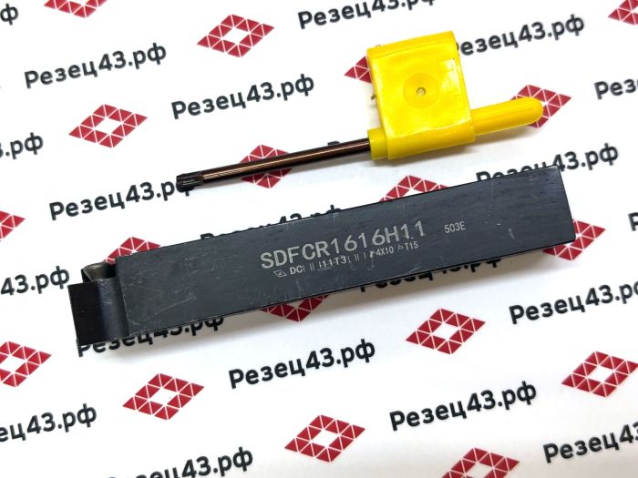 Резец наружного точения SDFCR1616H11