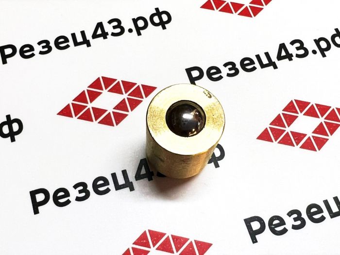 Пресс-масленка станочная 6х6 мм