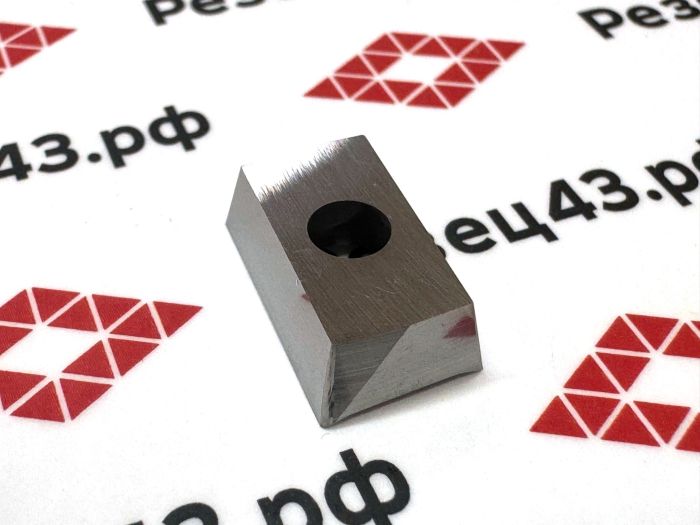 Пластина APKT160404 BM05