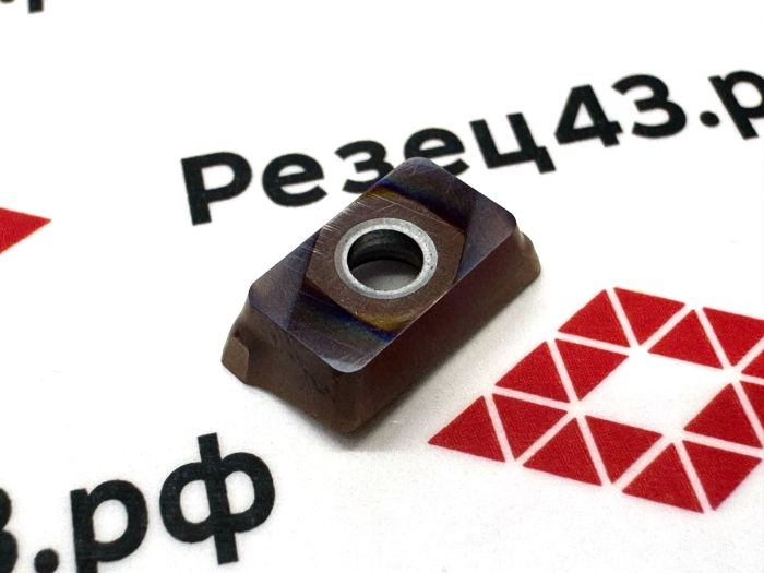 Пластина APKT11T308-PM YBG205