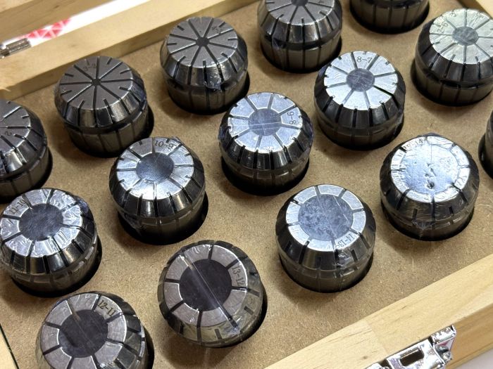 Набор высокоточных цанг ER25 в деревянном кейсе 15 шт (ER25-15pcs (П2)