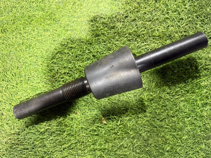 Оправка для балансировки круга 3д722 на ножах